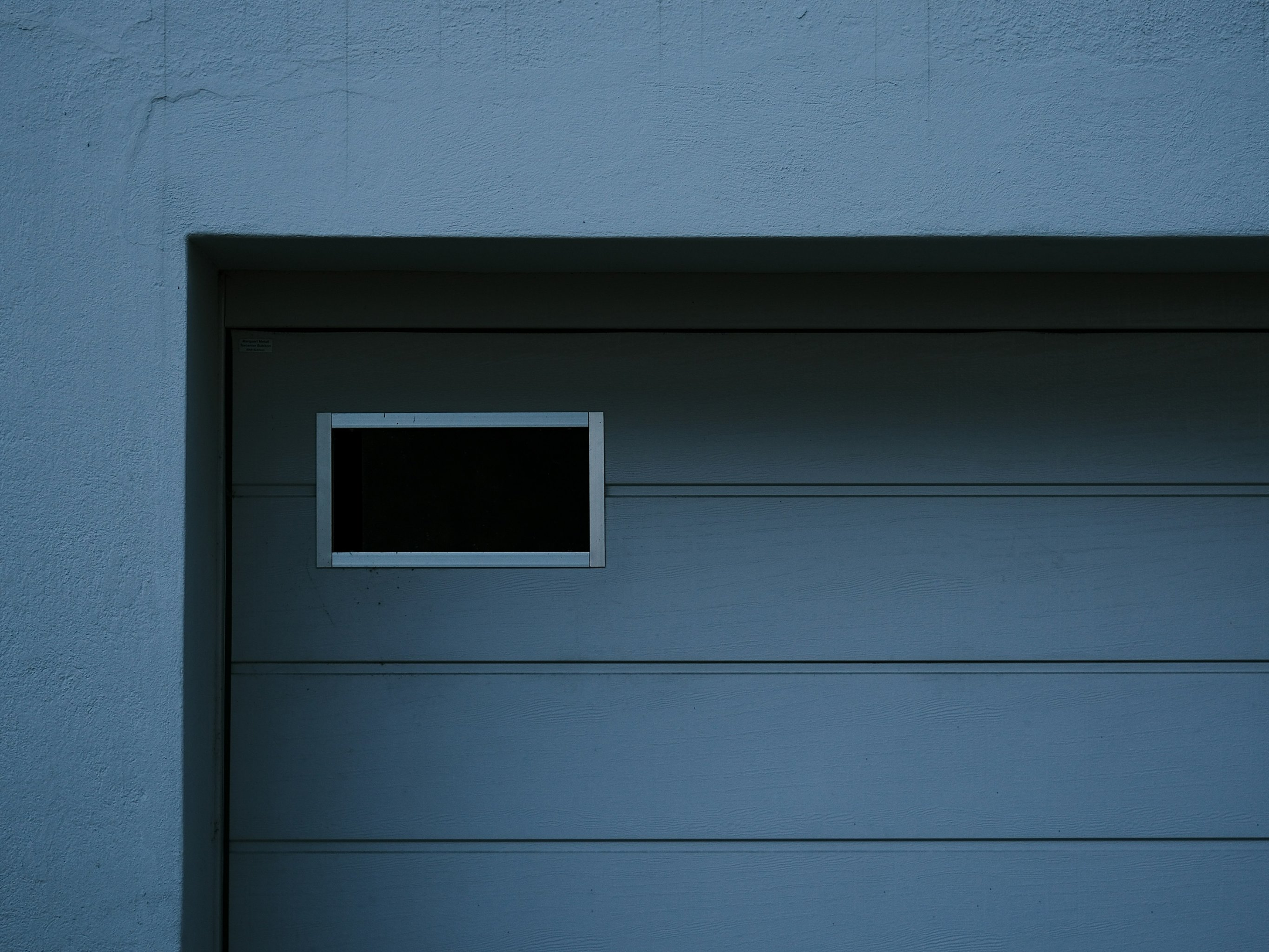 Hurricane-Rated Garage Doors in Broward & Palm Beach County: What Every South Florida Homeowner Needs to Know